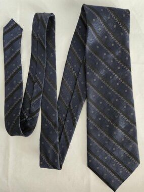 Umberto Frasi Silk Necktie | Geometric Pattern